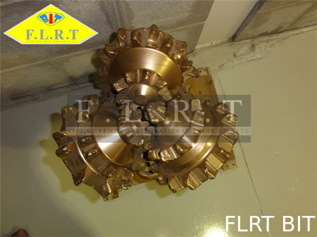 قیمت خوب آسیاب تریکون بیت 11 5/8 اینچ FA137 برای حفاری چاه نفت / گاز آنلاین