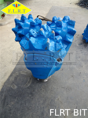 قیمت خوب حفاری چاه نفت سه مخروط Bit / Tricone Rock Bit 346.1mm FSA127G آنلاین