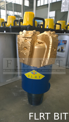 قیمت خوب FLRT PDC Diamond Bit 12 1/4 FS19053I با برش های حفاری فوقانی API-7-1 استاندارد آنلاین
